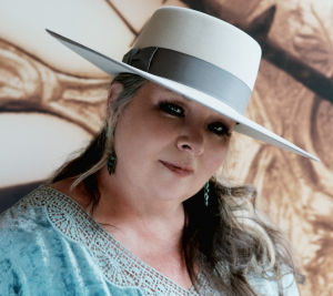 Leslie Satcher headshot